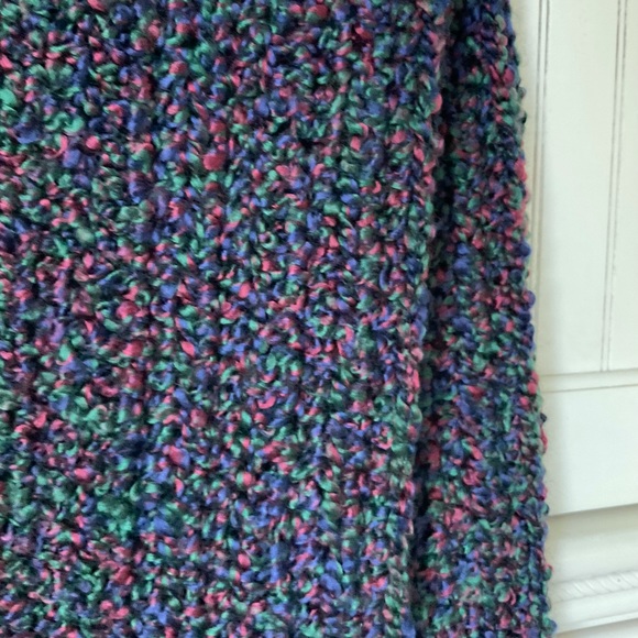 New Hand Crocheted Winter Scarf 🧣 - Picture 4 of 5